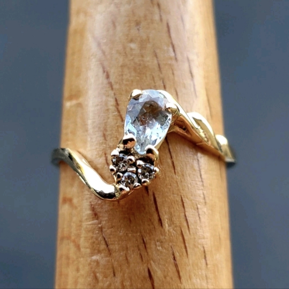 Aquamarine Diamond 10K Solid Gold Ring